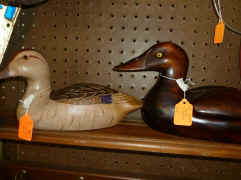 antiques on york duck decoys.jpg (103412 bytes)