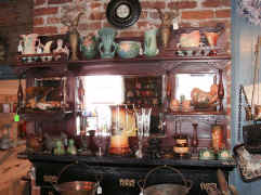 the gray wolf antiques sideboard.jpg (123424 bytes)