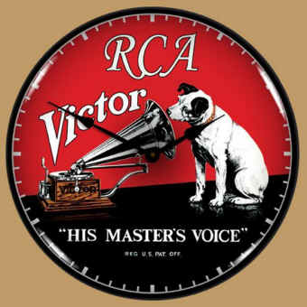 RCA Victor His Masters Voice wall clock.jpg (309706 bytes)