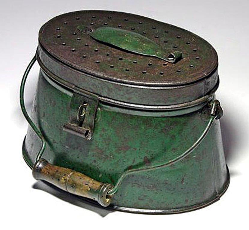 Vintage JC Higgins Sears and Roebuck Galvanized Metal Minnow Bucket Bait  Bucket